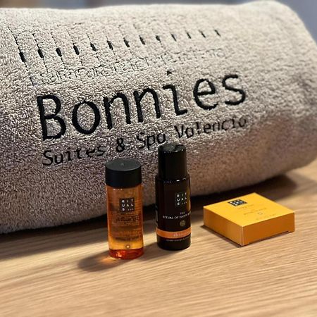 Bonnies Suites & Spa Валенсія Екстер'єр фото