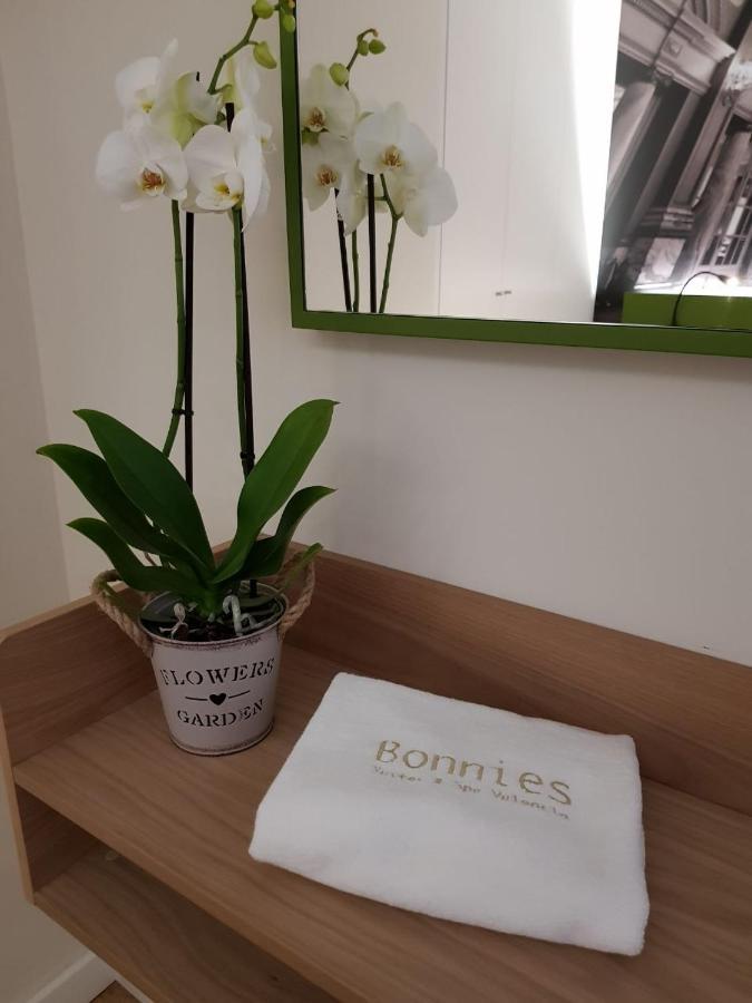 Bonnies Suites & Spa Валенсія Екстер'єр фото